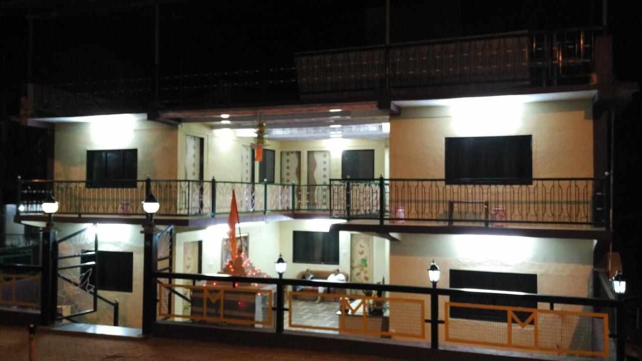 Hotel Madhumalti Матеран Экстерьер фото