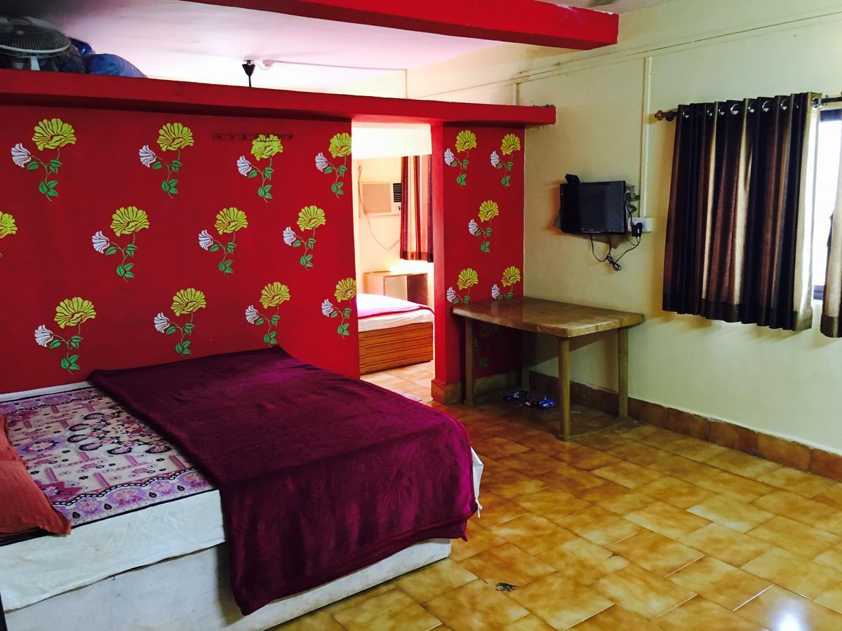 Hotel Madhumalti Матеран Экстерьер фото